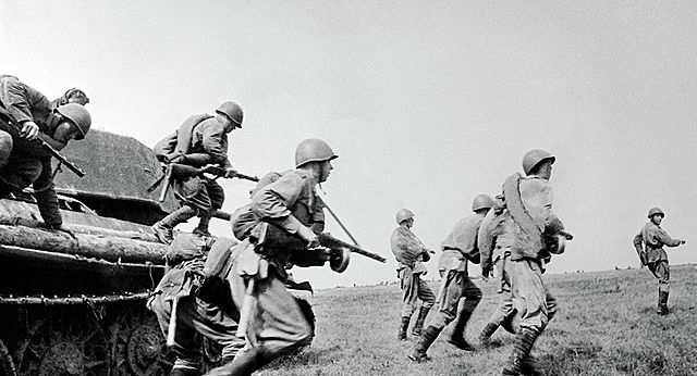 SEGUNDA GUERRA MUNDIAL(1942–1945)