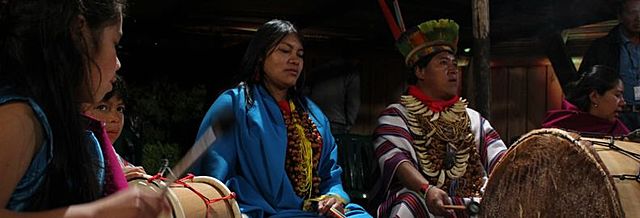 Proteger lenguas, tradiciones, usos y costumbres y saberes de los grupos étnicos