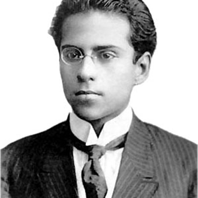 Timeline: Medardo Angel Silva (1898-1919)