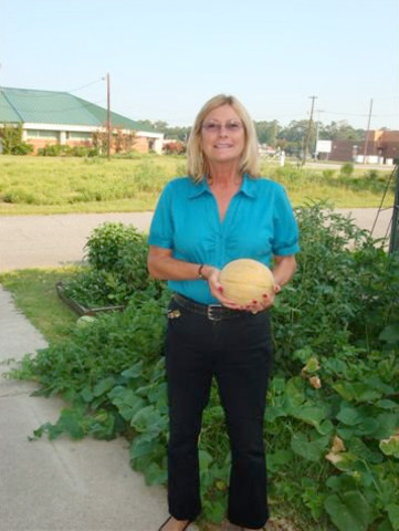 First watermelon and canteloupe are used in lunch prep