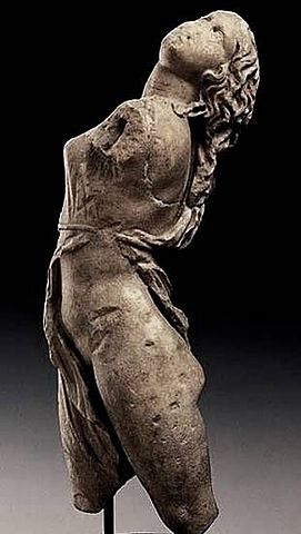 GRECIA. Ménade danzante