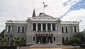 refundación de la universidad de Guadalajara.