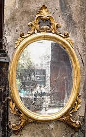 Invención del espejo.