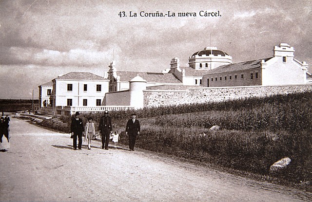 Traslado dos presos ao novo cárcere