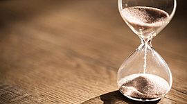 Timeline: Eje cronológico R17