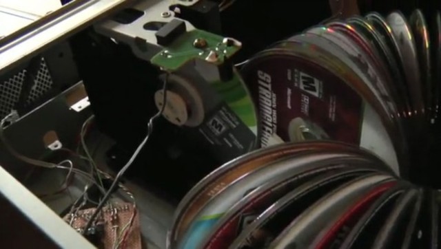 The first automatic "record changer" turntable is patented for a stack of 78's