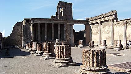 Basílica del foro de Pompeya