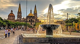 Timeline: Actividad Integradora 1 AHJJG 3B