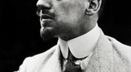 Timeline: Gabriele D'Annunzio di Gabriele Aulino