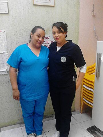 empiezo a trabajar con mi tia  en su jardín de icbf