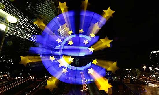 Comienza la circulación del EURO