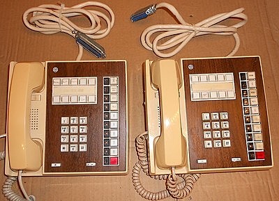 ComKey 416 telephone