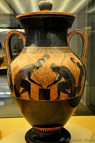 GRECIA. Estilo de figuras negras (cerámica)