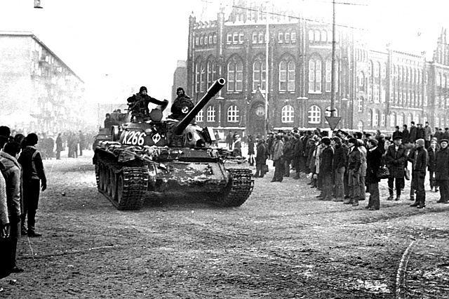 Zniesienie Stanu Wojennego