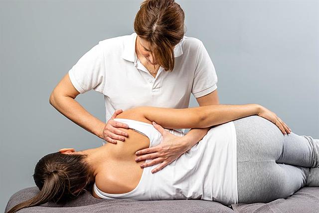 Manipulación Quiropráctica y Osteopatía