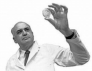 Hilleman e il vaccino che ne contiene tre