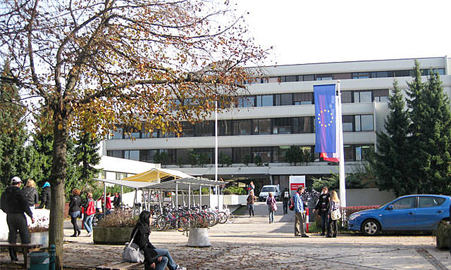 Šolanje na fakulteti