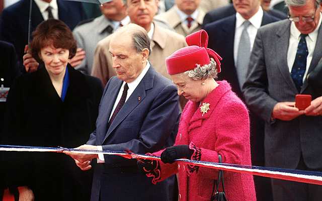 Channel Tunnel opened