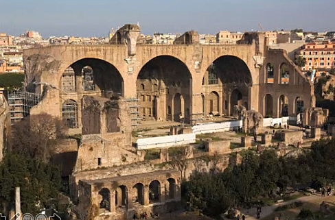 Basílica de Majencio y Constantino