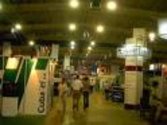 Se introducen y son adoptados los métodos del diseño experimental en ungrupo más amplio de organizaciones