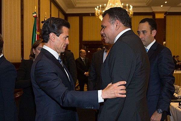 Gira por Latinoamérica