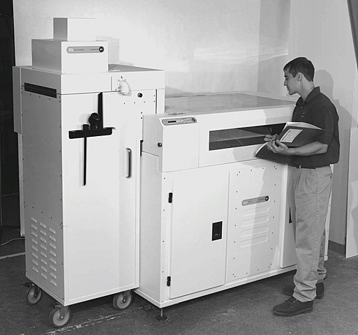 Выпуск первого 3D принтера