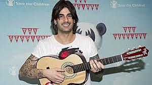 Melendi starts in music