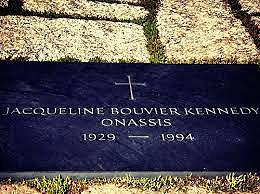 Jaqueline Kennedy Onassis Died