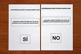 España aprueba la Constitución Europea en referéndum