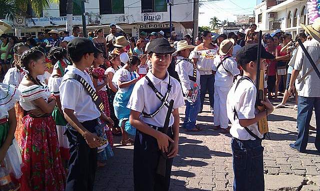 Mi primer desfile de la Revolucion Mexicana