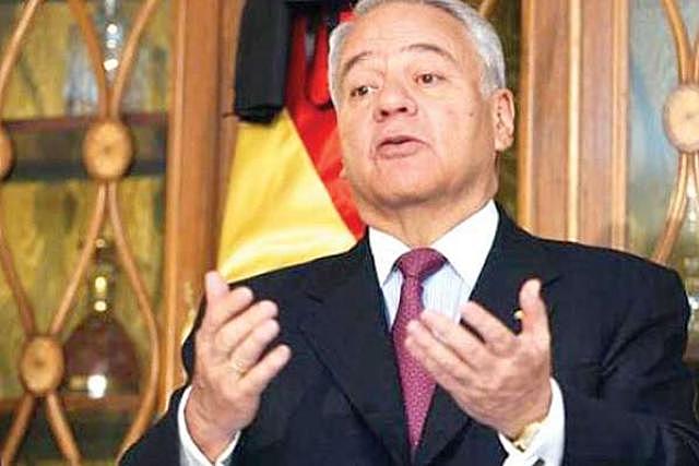 RENUNCIA DE GONZALO SANCHEZ DE LOZADA