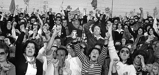 El partit comunista es legalitza.