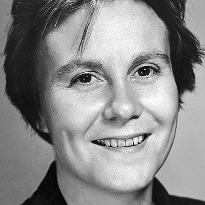 Timeline: Obras literarias Harper Lee ,Gabriel García Márquez