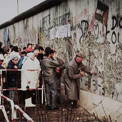 Timeline: No una simple piedra