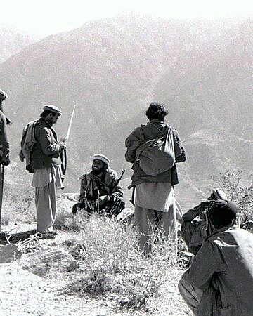 sovjetunionen invaderer afghanistan