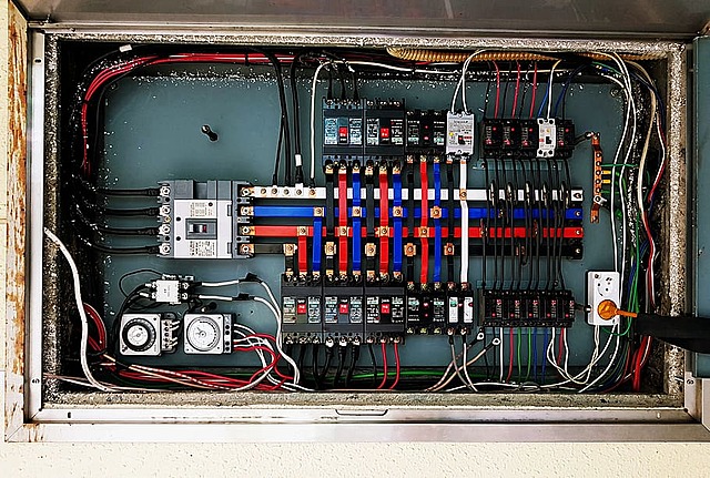 Interneten denbora lerroa