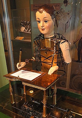 Automate dessinateur écrivain