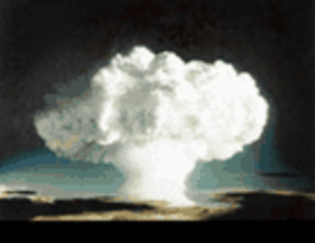 United States drops atomic bomb on Hiroshima, Japan