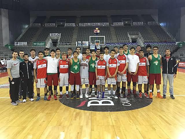 Se crea la Academia de Baloncesto