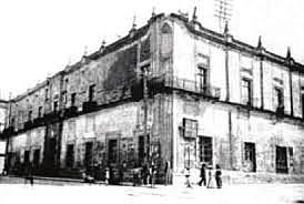 Se establece la primera escuela contable mexicana