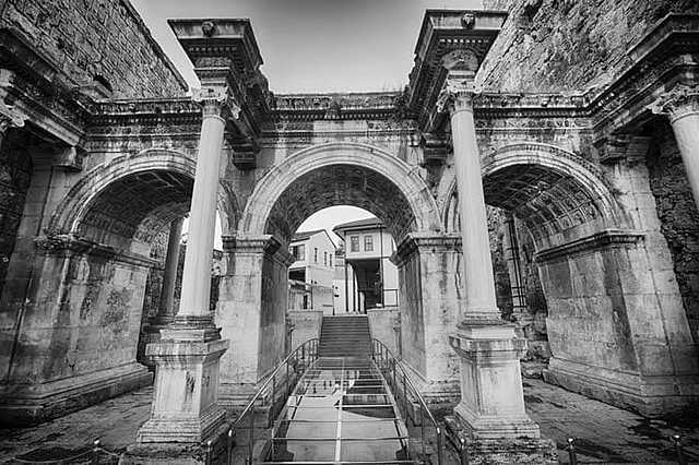 Partenza da Pafo, sbarco ad Attalia