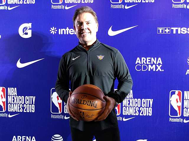 Comercialización del equipo mexicano