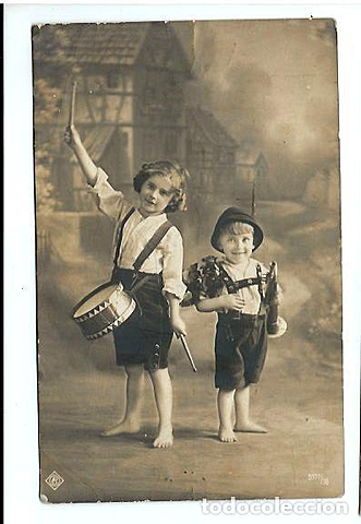 NIÑOS EVOLUCIONANDO