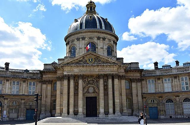 Crèation de l'Académie française.