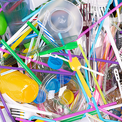 Timeline: Plastics (Year of invention and Year of marketing.)