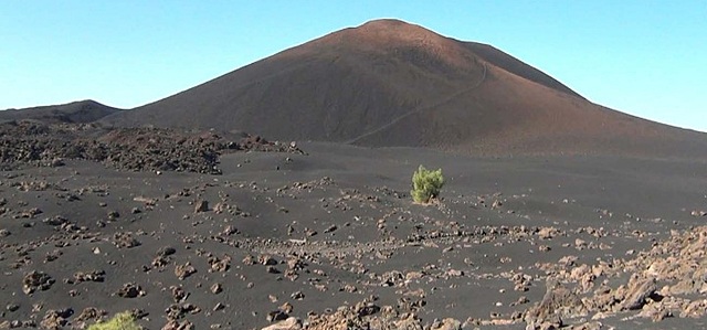 Erupción volcán de Arenas Negras