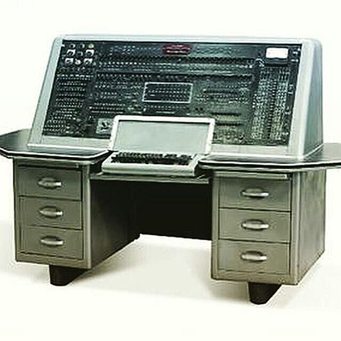 UNIVAC (UNIVersal Automatic Computer)