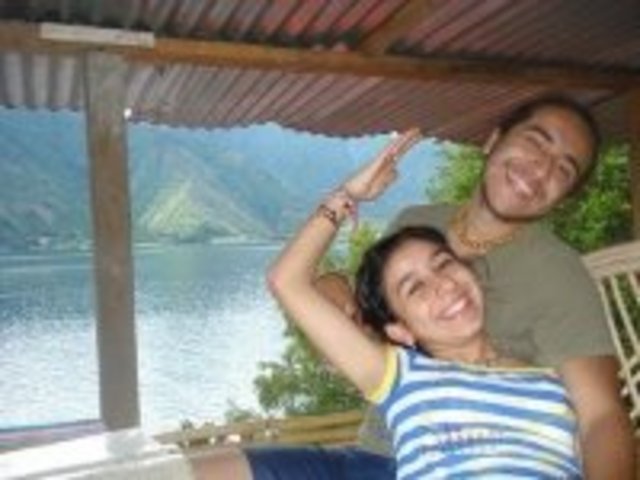 Nuestro primer viaje al lago de atitlan juntos