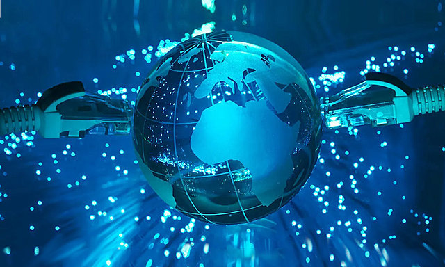 Internet abrió sus puertas a actividades de tipo comercial y esto ocasionó que nuevos países tuvieran conexión a internet.