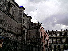 instalación de la primera imprenta en la nueva España gestionada por el obispo juan de Zumárraga y el virrey Antonio de Mendoza